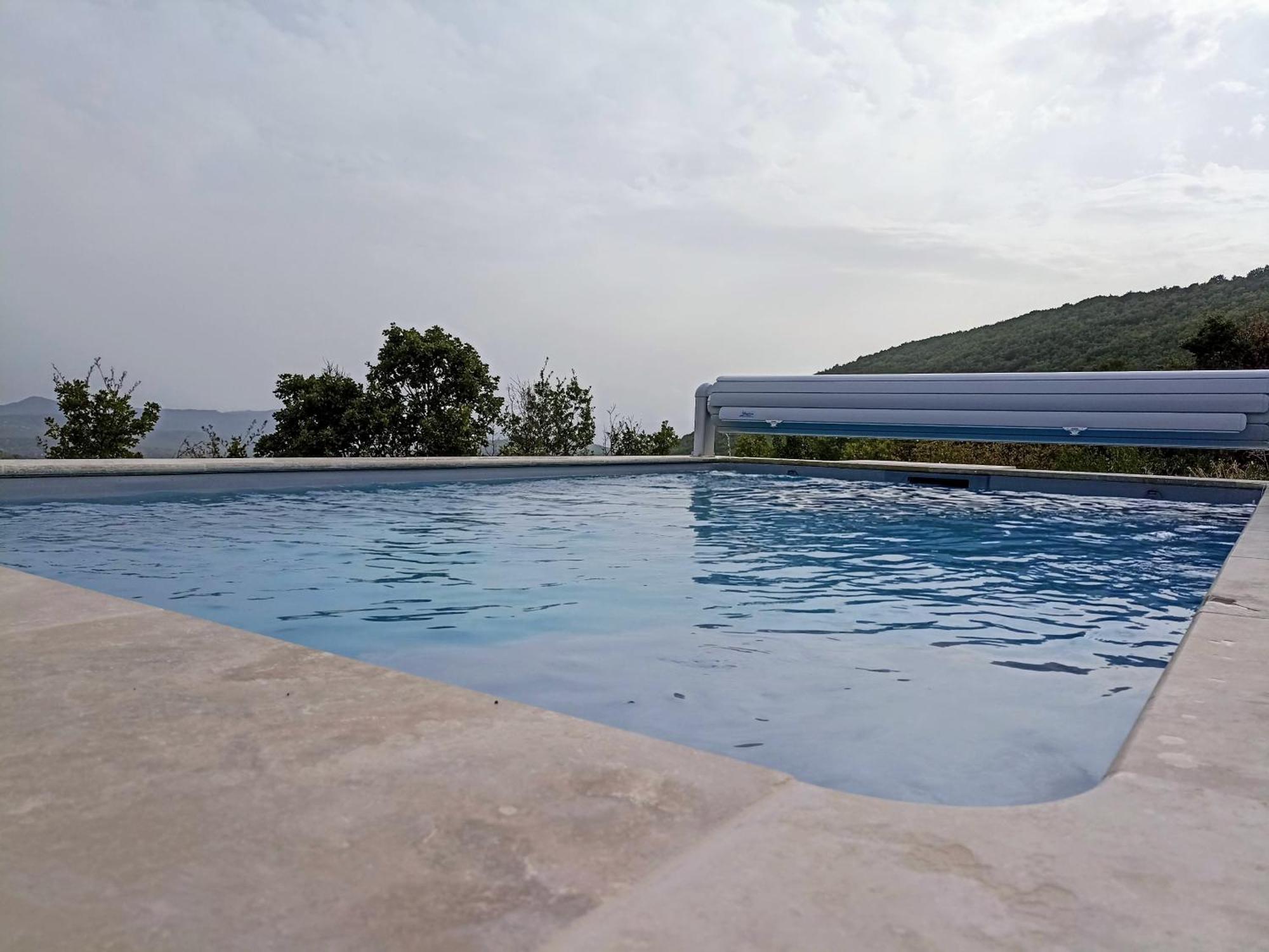 Gite Avec Piscine "La Maison De Valentine" En Provence Montsalier Экстерьер фото